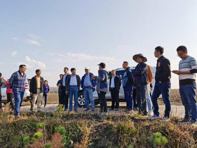 国家重点研发计划项目“东北黑土区侵蚀沟生态修复关键技术研发与集成示范”召开2020年现场验收会